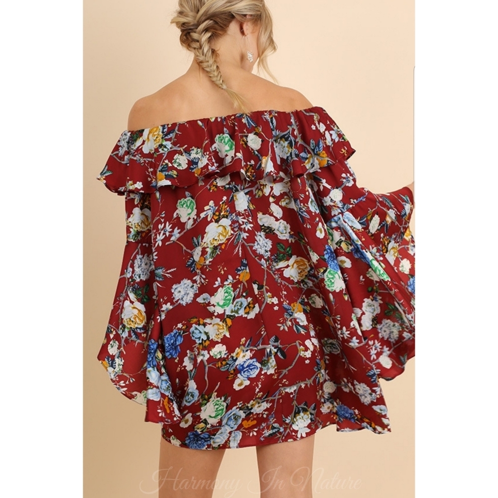 LAST Bell Sleeve Dress - Picture 2 of 5